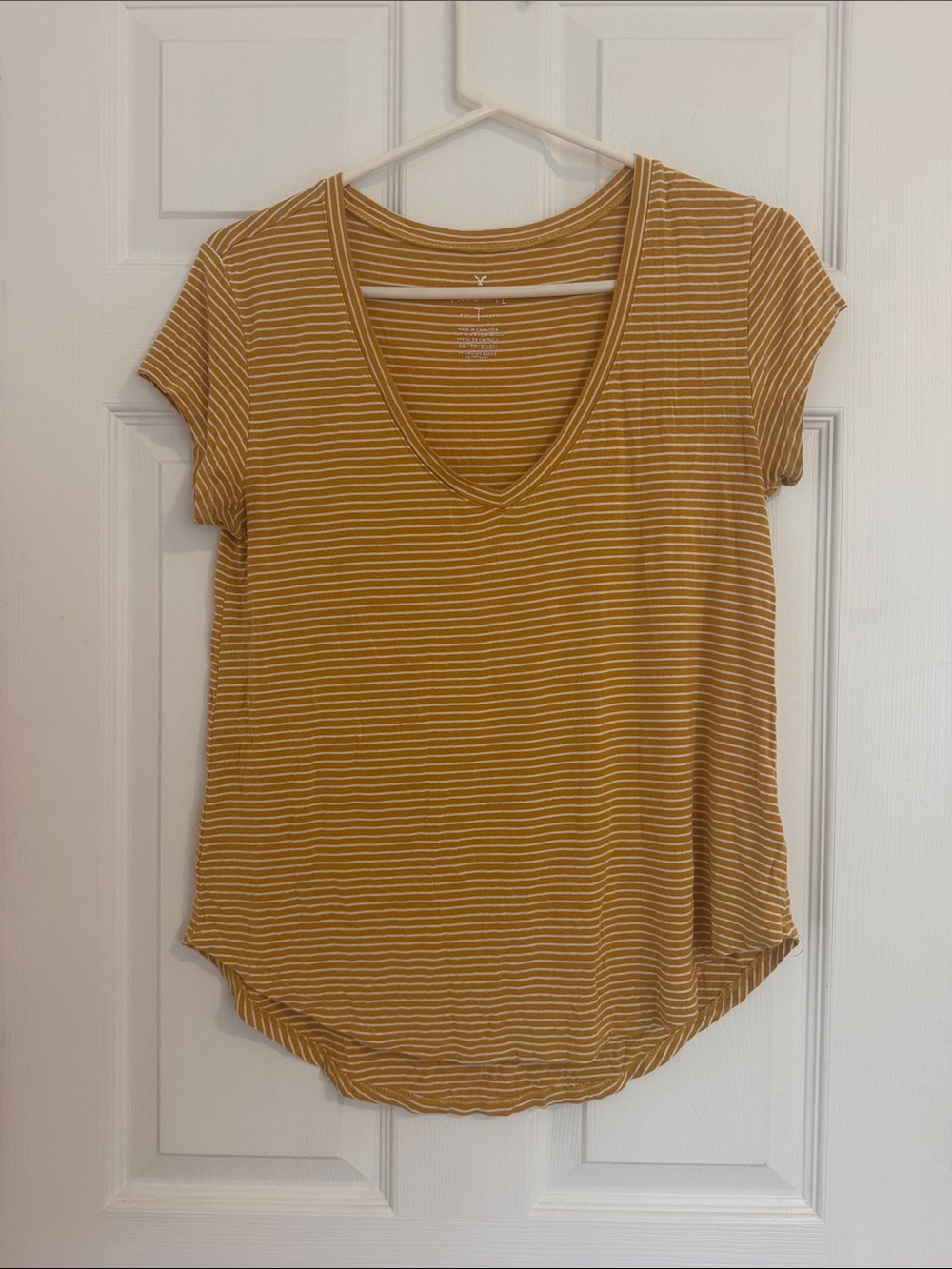 Hollister Gold & White Striped Favorite T